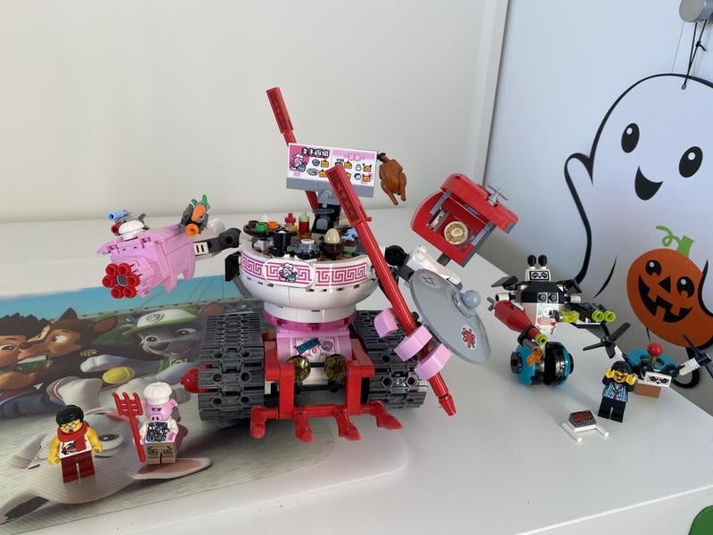 LEGO Monkie Kid Pigsy's Noodle Tank Interlocking Block Building