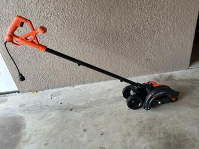 BLACK+DECKER 2-In-1 String Trimmer / Edger & Trencher, LE760FF