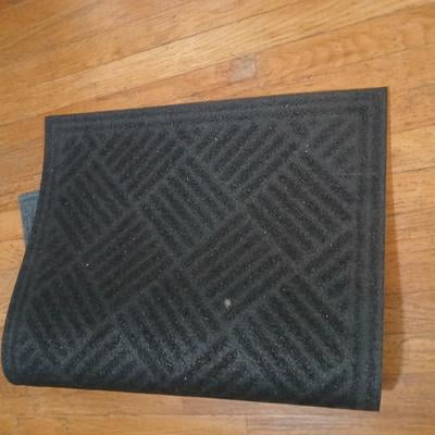 Mainstays Crosshatch Polyester and Rubber-Backed Doormat, 3 ft x 4