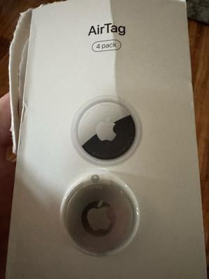 Free Shipping! Apple AirTag 4 Pack Item Tracker with Find My, Play