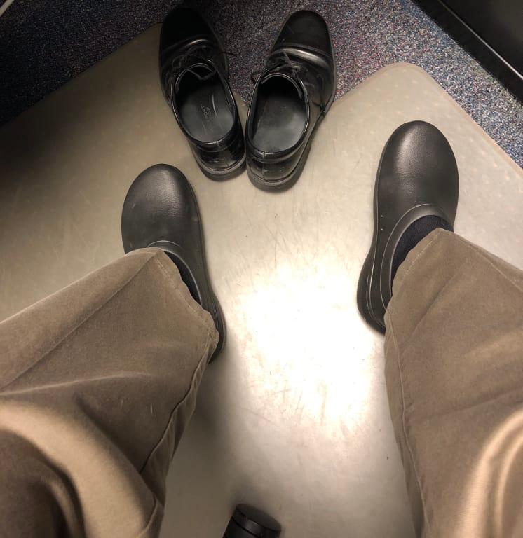 crocs on the clock women's