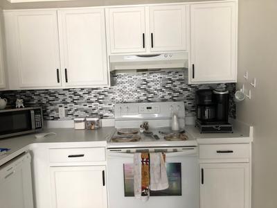 Art3d 10 Pieces Peel And Stick Vinyl Sticker Kitchen Backsplash Tiles 12 X 12 Gray White Design Walmart Com Walmart Com