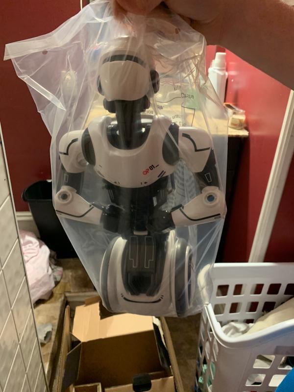 af i morgen Hovedkvarter SHARPER IMAGE RC Humanoid OP One Robot, Cool Sci-Fi Android with Moving  Arms and Gripping Hands, Dances, Plays, Performs, Spy Mode, Voice, Wireless  Control, Full Directional Movement, Battery Power - Walmart.com