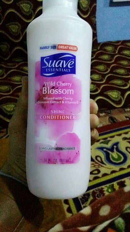 Suave Naturals Gnetle Cleansing Shampoo Wild Cherry Blossom 22 5 Oz Walmart Com Walmart Com