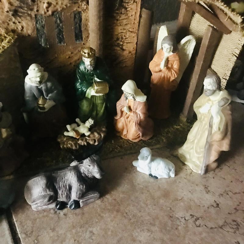 NATIVITY SET - 16x 7x 10 Inch shops Of 13 Piece Porcelain & Plastic ** ITALY & MORE **