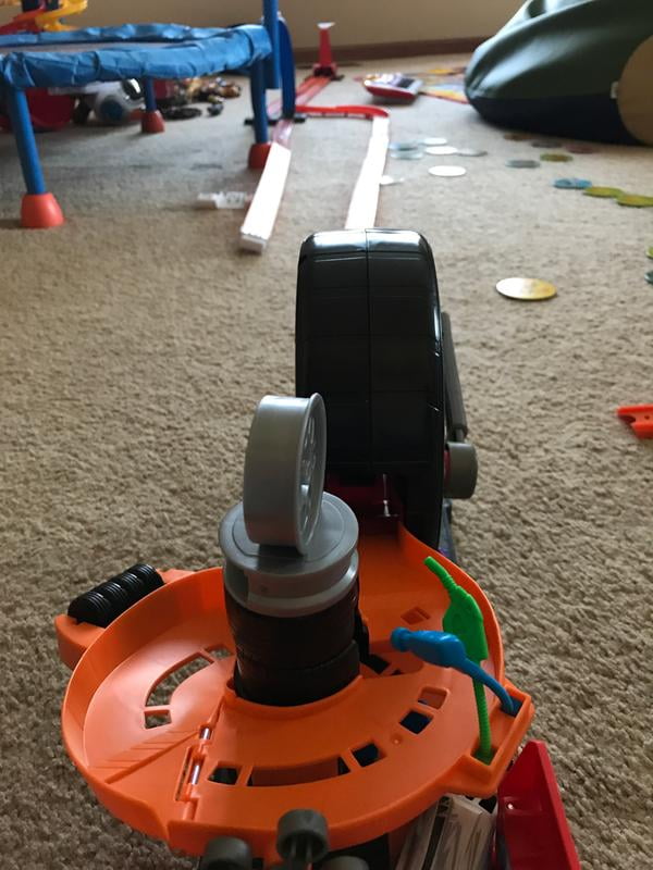 hot wheels super spin tire shop walmart