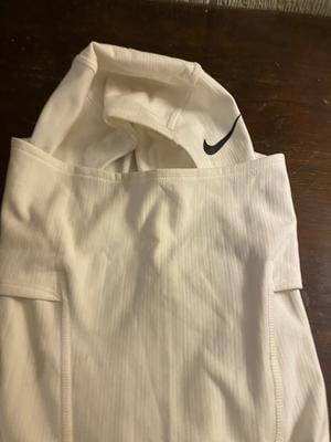 nikepro hyperwarm hood, Therma-Fit moisture-wicking balaclava