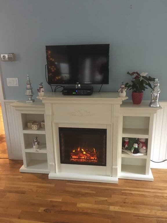 Southern Enterprises Tennyson Ivory, Tennyson Electric Fireplace With Bookcases Ivory