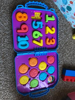 Playskool friends sesame street cookie best sale monster s on the go numbers