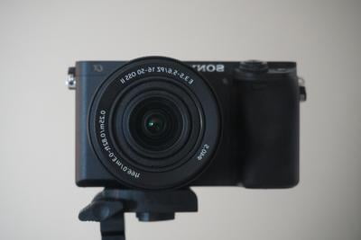 Sony Alpha a6400 Compact Mirrorless Camera with 16-50mm Lens, 2