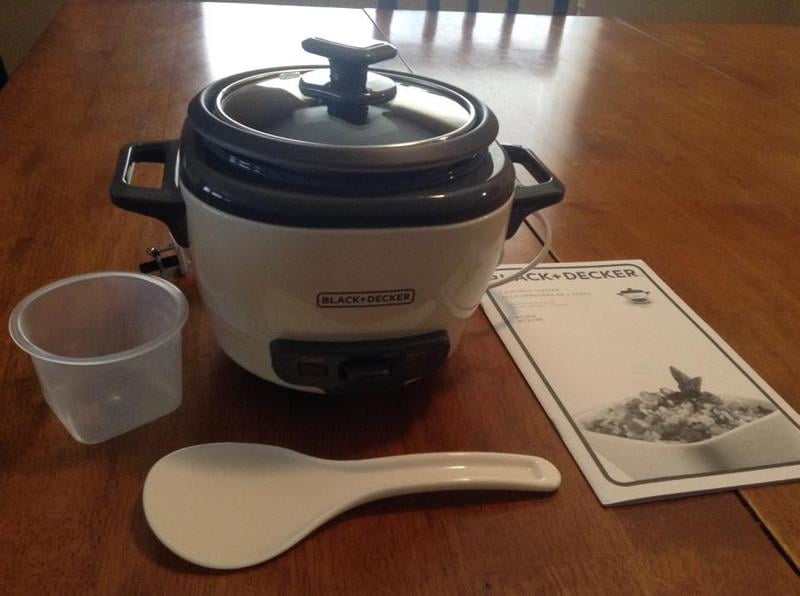 NEW Black Decker 3-Cup Electric Personal Size Easy Rice Cooker RC503 Open  Box 50875815667