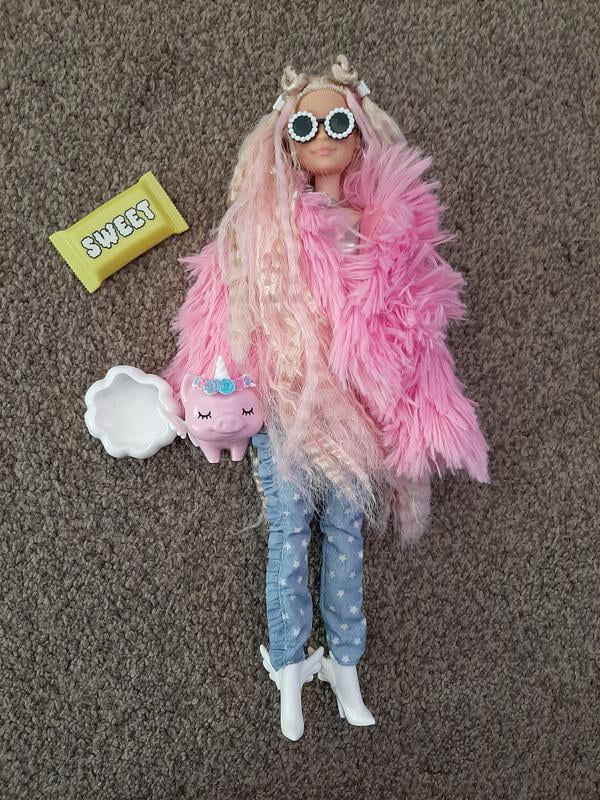 Barbie Extra Fashion Doll with Pretty Crimped Hair, Cute Pink Coat