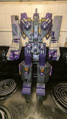 Transformers: Legacy Evolution, Titan, Astronave Nemesis dei Decepticon, collezionabile per adulti da 60 cm