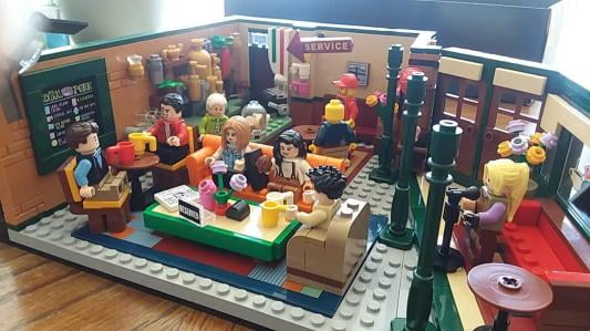 walmart central perk lego