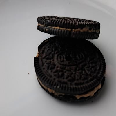 Customer reviews for OREO REESE'S Peanut Buttery Creme Chocolate