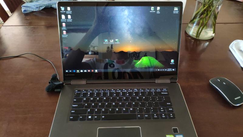 Lenovo Yoga 710-15IKB 80V5 - Flip design - Intel Core i5 7200U / GHz - Win 10 Home 64-bit - HD Graphics 620 - 8 GB RAM - 256 GB SSD - Lenovo Yoga 710-15IKB 80V5 - Flip design - Intel Core i5 7200U / GHz - Win 10 Home 64-bit - HD Graphics 620 - 8 GB RAM - 256 GB SSD -