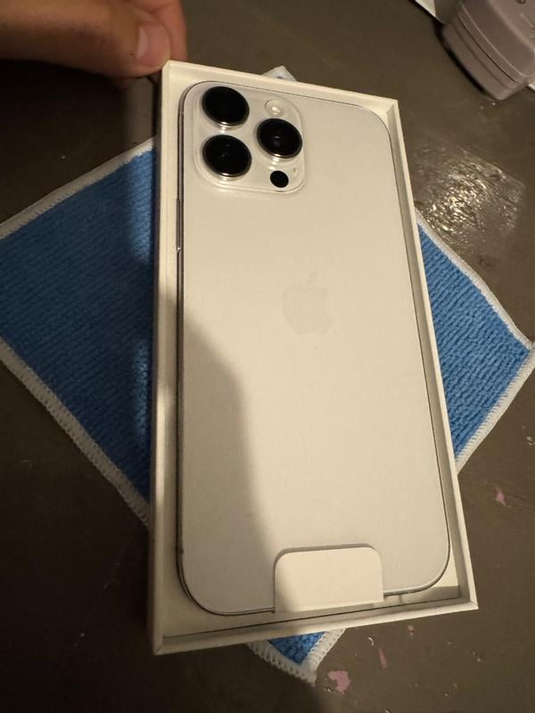 iPhone 16 Pro Max 256gb Blanco Titanium | Lider