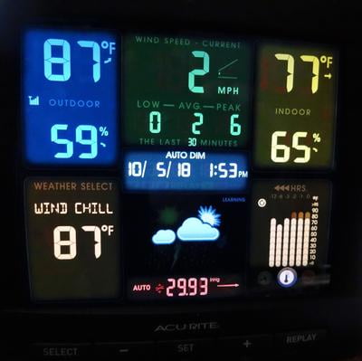 Acurite 00622M Pro Color Weather Station with Wind Speed Dark Theme 
