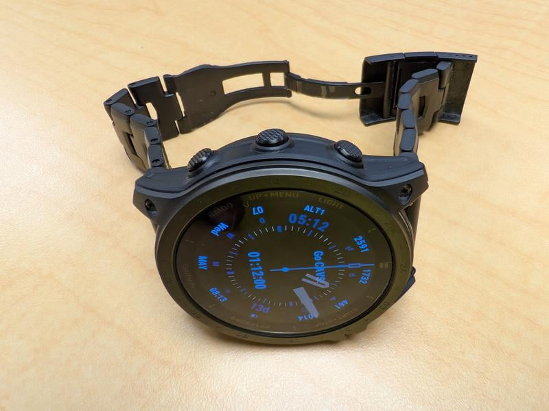 【希少品】美品 ガーミン TACTIX 7 AMOLED garmin Garmin Tactix 7 AMOLED Military Tactical GPS Smartwatch with Power