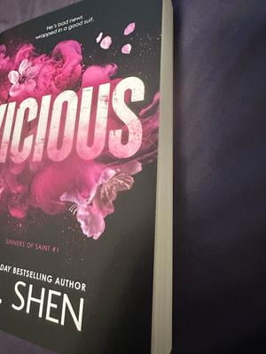 Vicious (Paperback) - Walmart.com