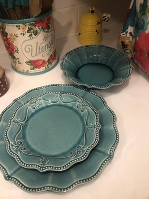 The Pioneer Woman Paige 12 Piece Dinnerware Set Denim Walmart