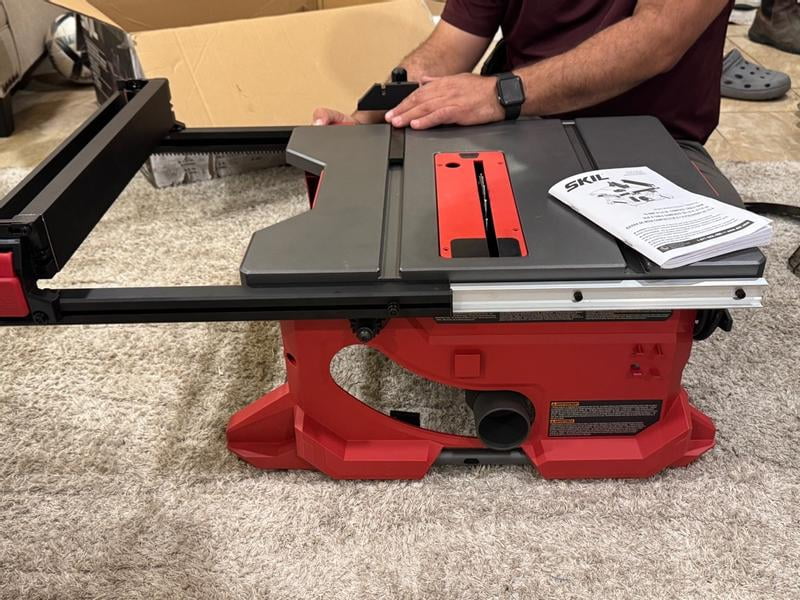 SKIL 15-Amp 8-1/4 Inch Compact Table Saw - Rack & Pinion Fence