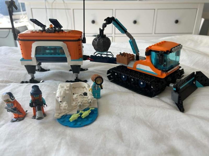 LEGO City Arctic Explorer Truck & Mobile Lab Set 60378, Age