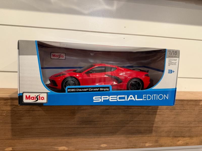 Maisto 1:18 Special Edition 2020 Chevrolet Corvette Stingray Z51