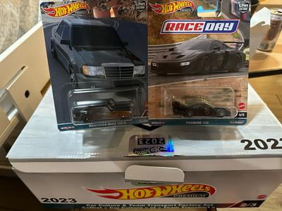 Hot Wheels Premium Speed Car Culture & Team Transport Collector