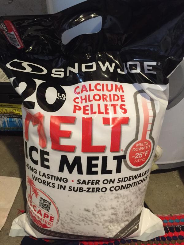 Snow Joe MELT25CCP-BKT Calcium Chloride Pellets Professional