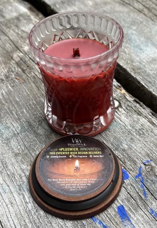 aimWoodWick アロマキャンドル WARM WOOL 16oz Woodwick, Candle, 16 oz, Warm Wool Ellipse White with Hearthwick
