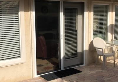 Odl Brisa White Standard Double Door Single Pack Retractable