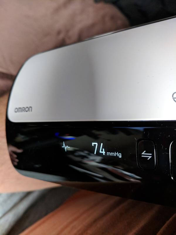 OMRON Evolv Bluetooth Wireless Upper 