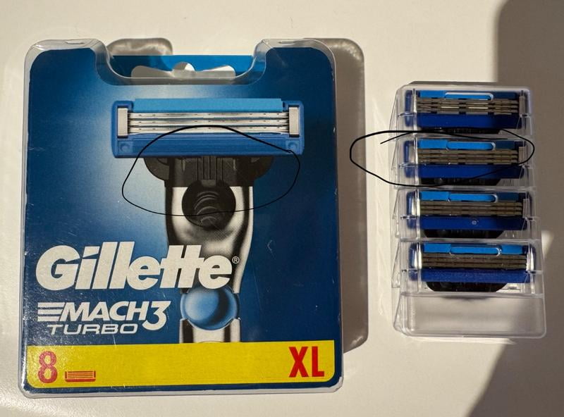 Gillette Mach3 Turbo, 8 Mens Shaving Cartridges, 3 Sharp Blades