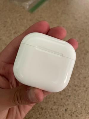 Pre-Owned Apple AirPods 4 White In Ear Headphones MXP63LL/A