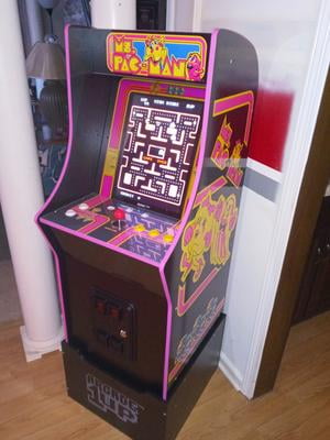 Arcade1Up Black Riser, 1FT, Arcade Game Machine Stand - Walmart.com