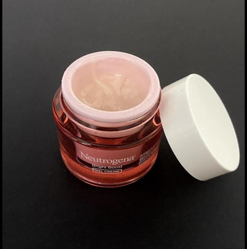 Brightening Gel 90g フェイスジェル Neutrogena Bright Boost Facial Moisturiser, Brightening Gel Face