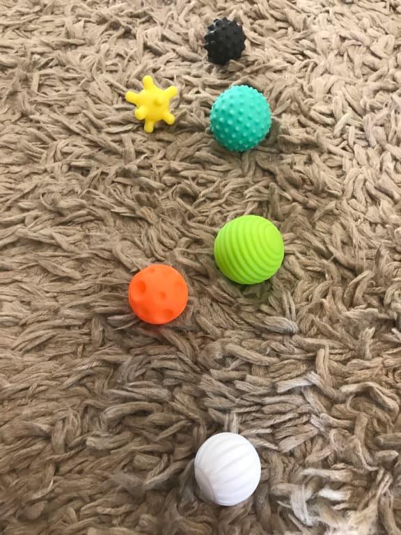 infantino sensory textured multi ball set