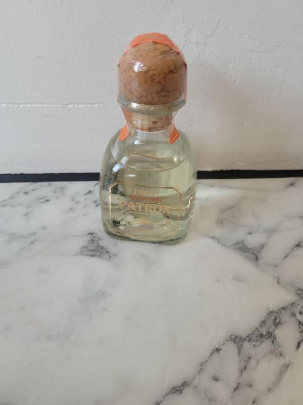 Patron Reposado Tequila, 750 ml Gift Pack with 2 Rocks Glasses