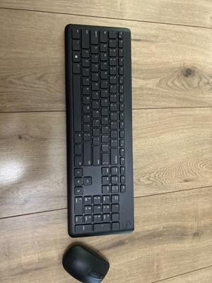 DELL KM3322W Tastiera e Mouse Wireless QWERTY Italiano Full-size per Ufficio Nero | VG Informatica DELL KM3322W Tastiera e Mouse Wireless QWERTY Italiano Full-size per Ufficio Nero | VG Informatica