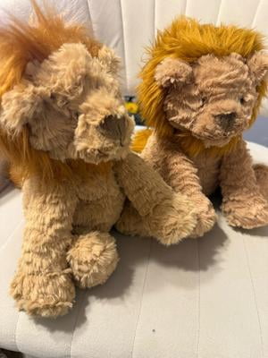 新品　Fuddlewuddle Lion Medium  正規品 FUDDLEWUDDLE LION MEDIUM, Soft Plush Safari Animal for Kids