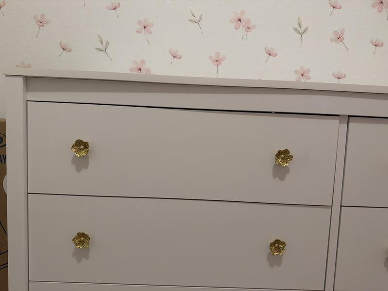 Signature Design by Ashley Hallityn 6 Drawer Dresser, White - Walmart.com