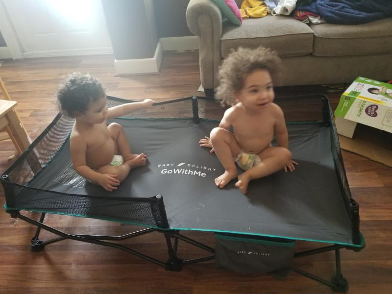 baby delight go with me bungalow deluxe portable travel cot