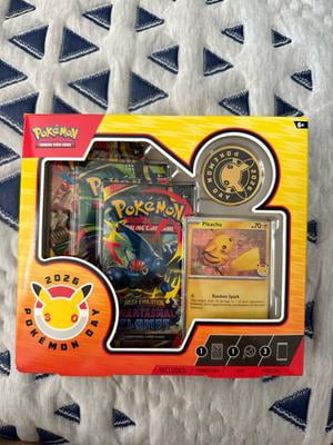 Pokémon TCG: Pokémon Day 2026 Collection - Walmart.ca