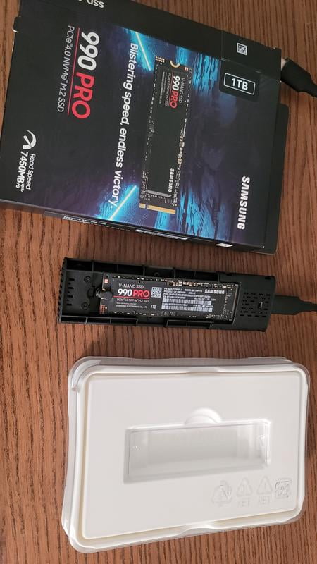 SAMSUNG 1TB 980 PRO Series PCIe Gen4. X4 NVMe M.2 Solid State