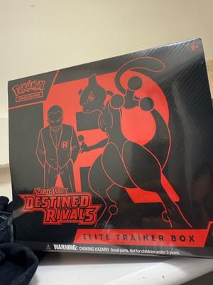 Pokémon TCG: Scarlet & Violet— Destined Rivals Elite Trainer Box