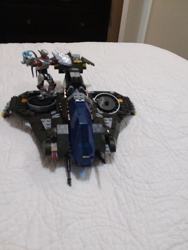 mega construx halo 5 warzone wasp strike building set