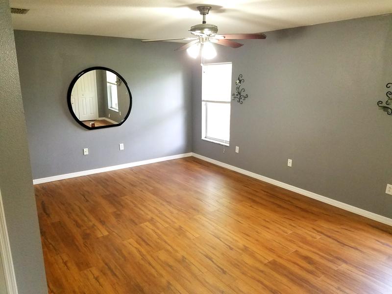 Select Surfaces Caramel Laminate Flooring 6 Plank Box 12 50