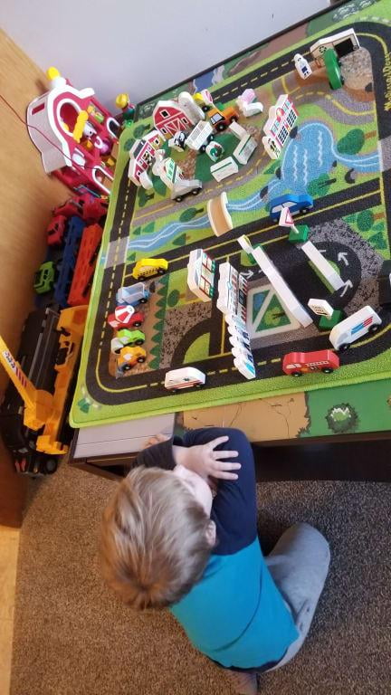deluxe road rug play set
