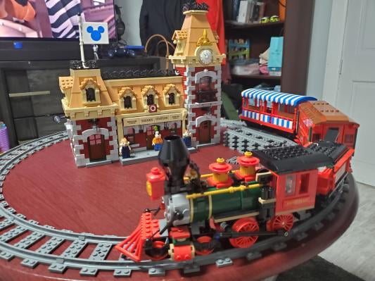 LEGO Disney Train and Station 71044 Building Set (2925 Pieces)